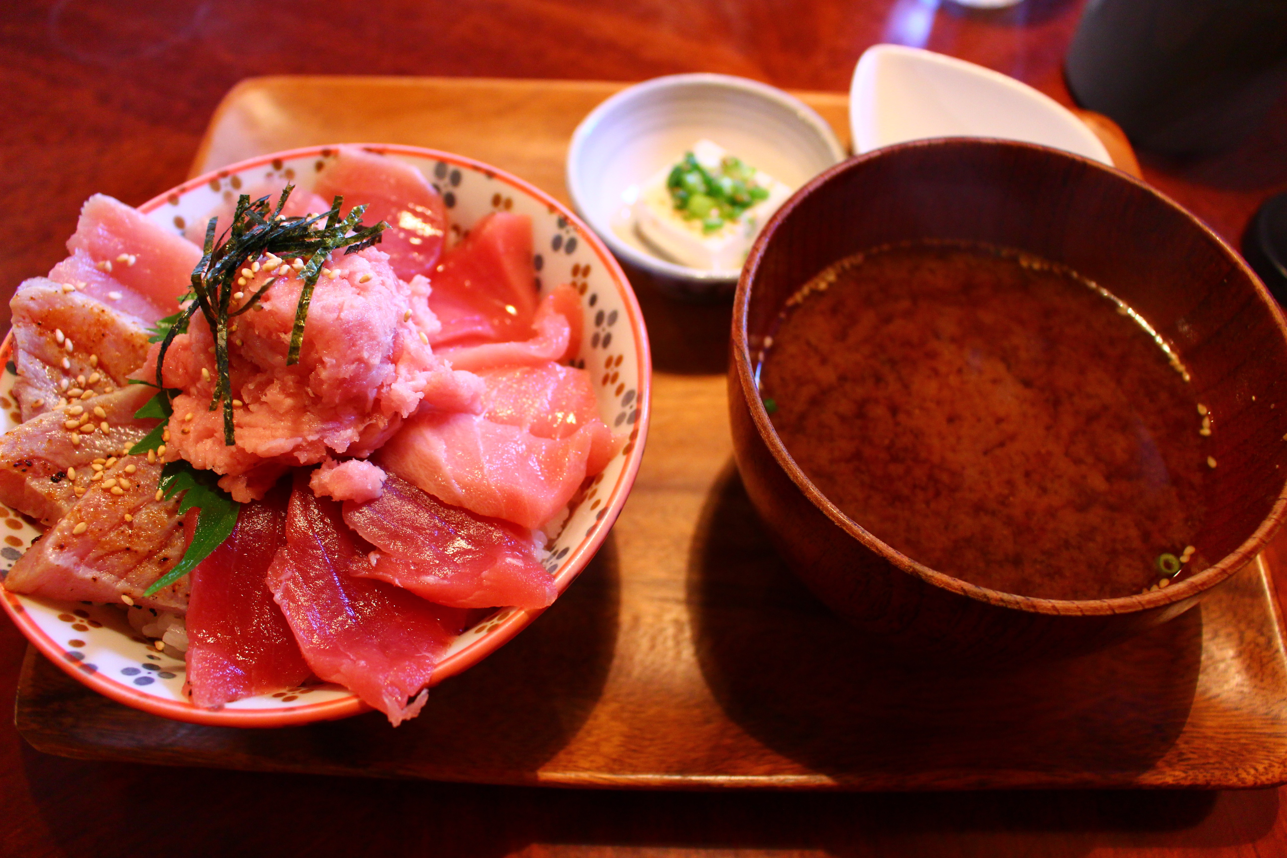 特上本まぐろ丼